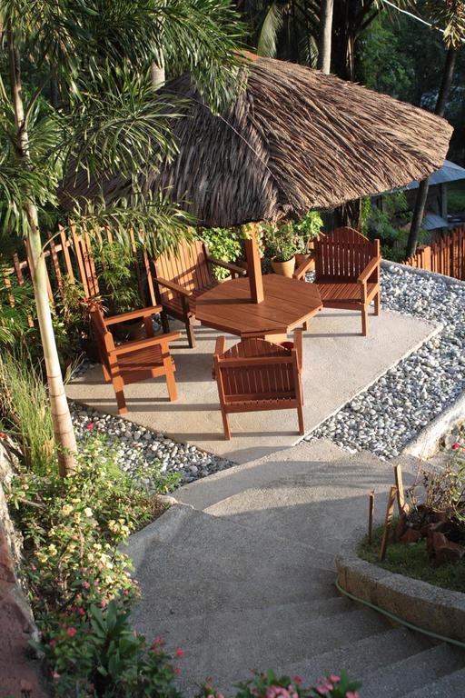 Tribal Hills Mountain Resort Puerto Galera Exteriör bild