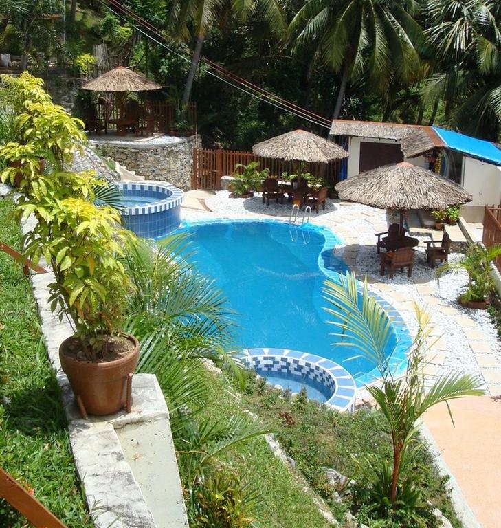 Tribal Hills Mountain Resort Puerto Galera Exteriör bild